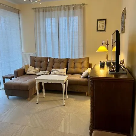 דירה Nad Jeziorem Juno מארנגובו