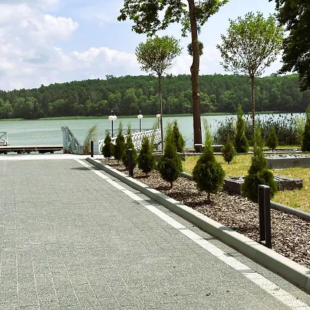 Nad Jeziorem Juno דירה